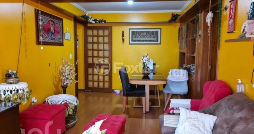 Apartamento com 3 quartos à venda na Rua Duque de Caxias, 204, Centro Histórico, Porto Alegre