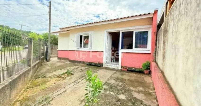 Casa com 2 quartos à venda na Rua Pedro Faria, 475, Hípica, Porto Alegre