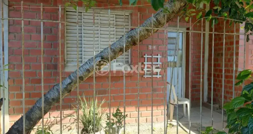Casa com 1 quarto à venda na Rua A, 72, Extrema, Porto Alegre