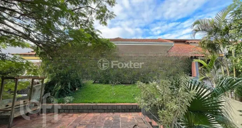 Casa com 3 quartos à venda na Rua Silvério Souto, 480, Teresópolis, Porto Alegre