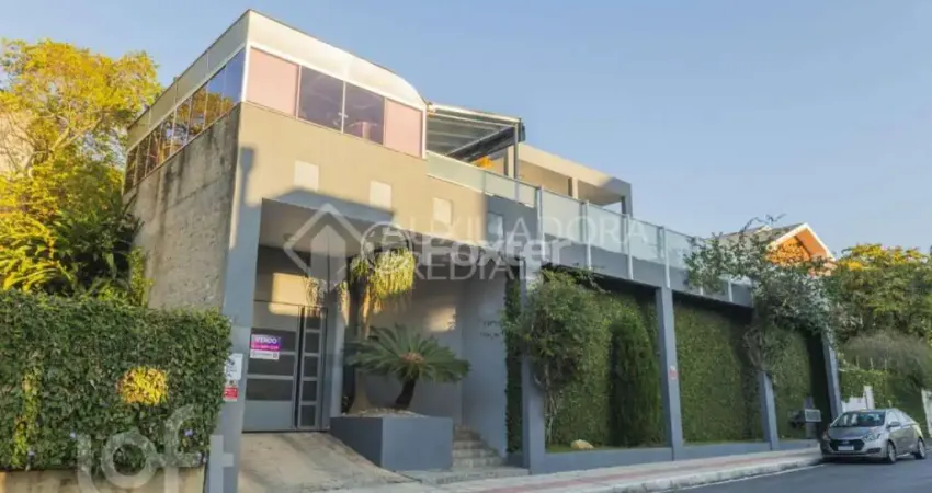 Casa com 5 quartos à venda na Rua José Nazareno Coelho, 98, João Paulo, Florianópolis