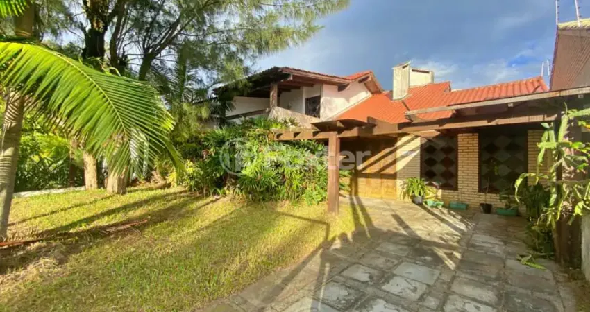 Casa com 4 quartos à venda na undefined Rio da Várzea, 1930, Centro, Xangri-Lá