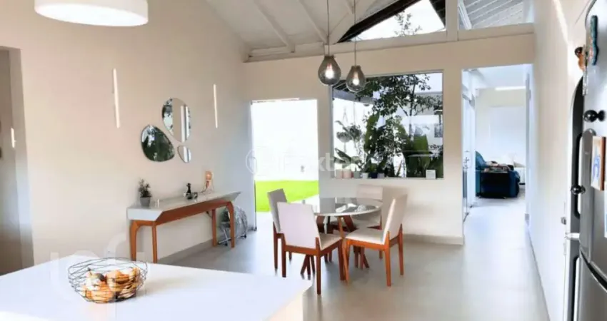 Casa em condomínio fechado com 3 quartos à venda na Rua Leonel Pereira, 2033, Cachoeira do Bom Jesus, Florianópolis