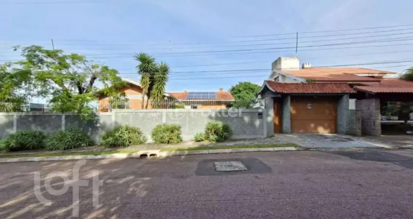 Casa com 3 quartos à venda na Rua Tunísia, 101, Petrópolis, Novo Hamburgo