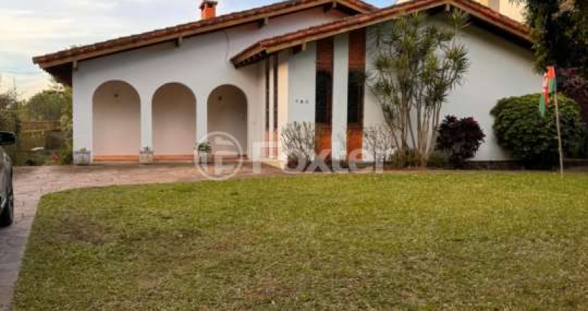 Casa com 4 quartos à venda na Avenida Jacuí, 750, Cristal, Porto Alegre