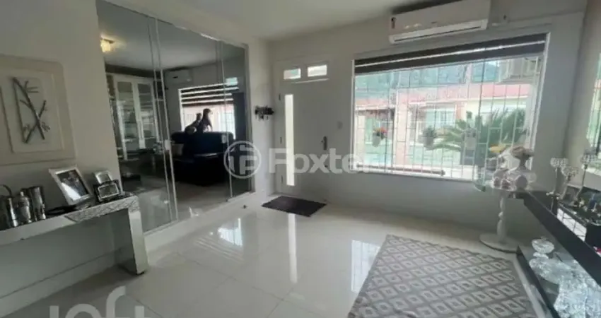 Casa com 3 quartos à venda na Rua Itamirim, 100, Itacorubi, Florianópolis