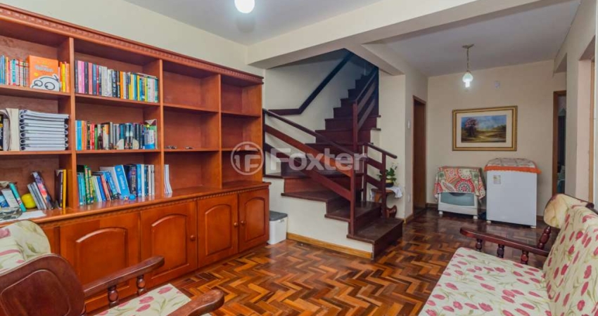 Casa com 4 quartos à venda na Rua Lima, 39, Vila João Pessoa, Porto Alegre