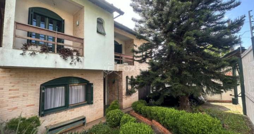 Casa com 5 quartos à venda na Rua Doutor Osvaldo Degrazia, 270, Parque Santa Fé, Porto Alegre