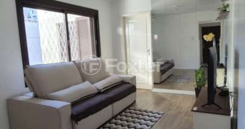 Apartamento com 3 quartos à venda na Rua Felipe Camarão, 700, Rio Branco, Porto Alegre
