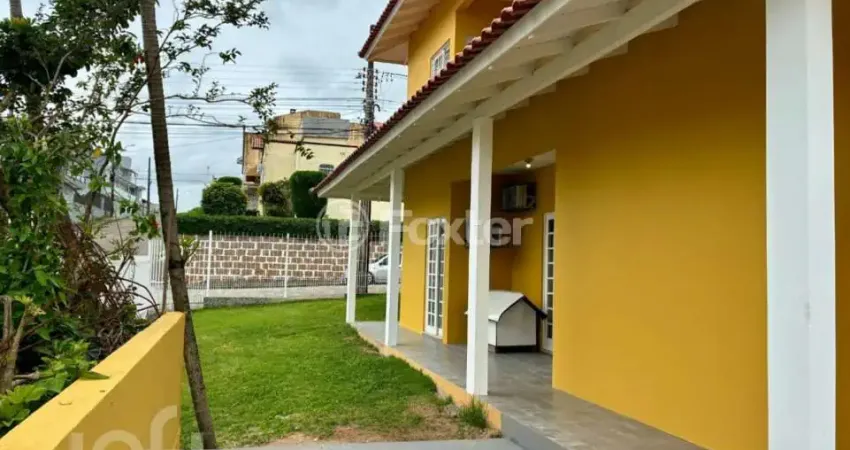 Casa com 4 quartos à venda na Rua Professora Cremilde de Oliveira, 192, Jardim Atlântico, Florianópolis