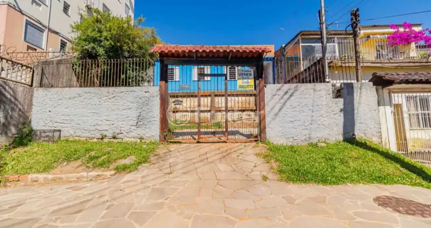 Casa com 3 quartos à venda na Rua Tenente Ary Tarrago, 2160, Jardim Itu Sabará, Porto Alegre