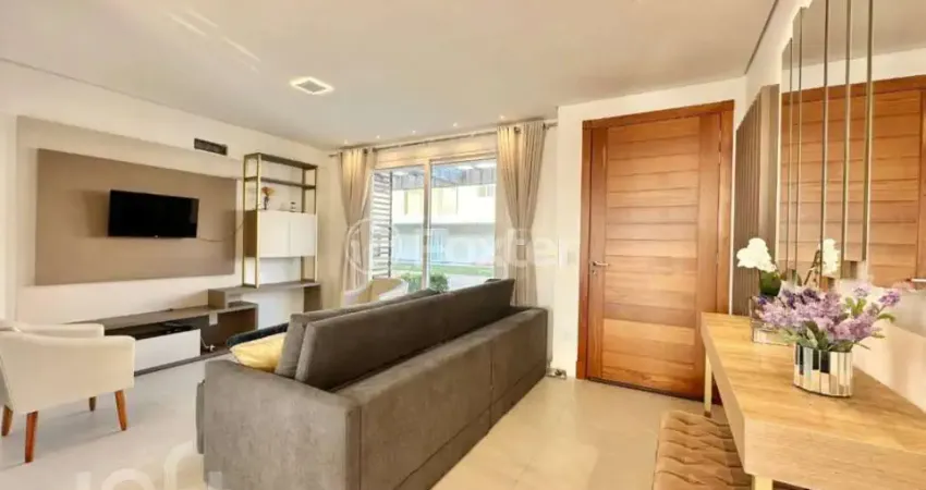 Casa em condomínio fechado com 3 quartos à venda na Rua Marabá, 880, Centro, Capão da Canoa