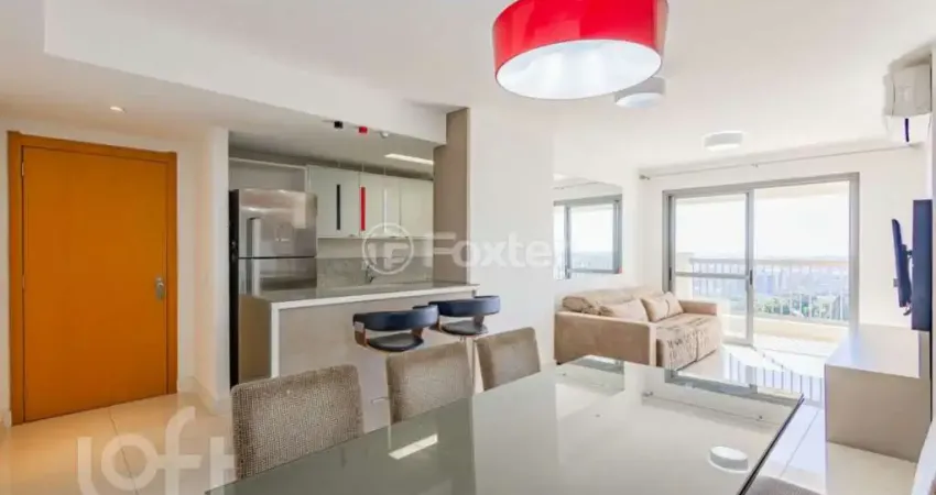 Apartamento com 2 quartos à venda na Avenida Luiz Manoel Gonzaga, 470, Três Figueiras, Porto Alegre