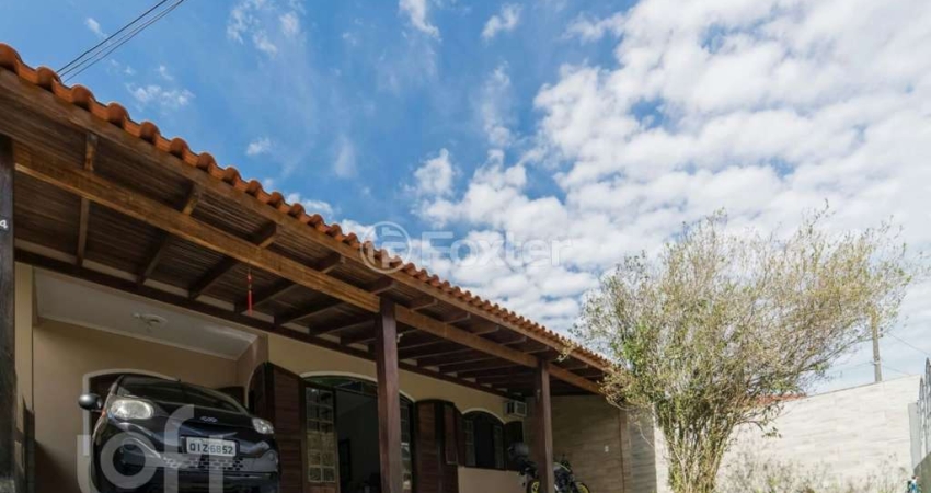 Casa com 7 quartos à venda na Servidão Idelfonso Caetano Melo, 484, Carianos, Florianópolis