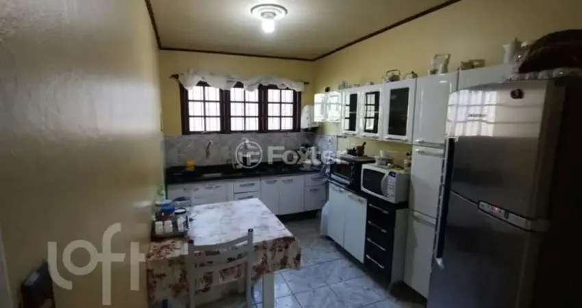 Casa com 2 quartos à venda na Rua Doutor Rodrigues Alves, 163, Chácara das Pedras, Porto Alegre