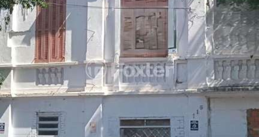 Casa com 3 quartos à venda na Rua Ernesto Alves, 115, Floresta, Porto Alegre