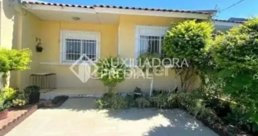 Casa com 3 quartos à venda na Rua Ruth Totta, 505, Hípica, Porto Alegre