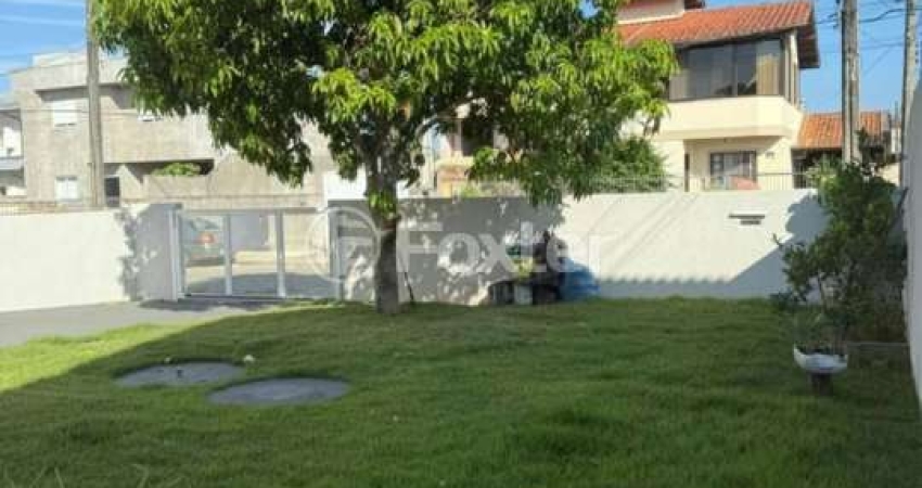 Casa com 3 quartos à venda na Rua Ipê Rosa, 529, Carianos, Florianópolis