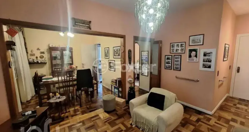 Apartamento com 3 quartos à venda na Rua Santa Cecília, 1315, Rio Branco, Porto Alegre