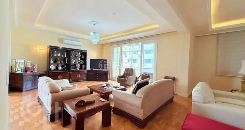 Apartamento com 3 quartos à venda na Rua Duque de Caxias, 910, Centro Histórico, Porto Alegre