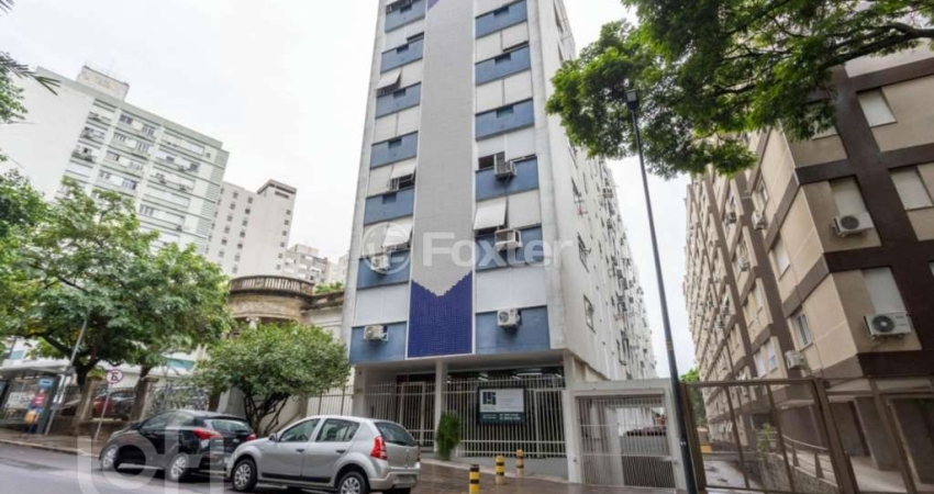 Apartamento com 2 quartos à venda na Rua Duque de Caxias, 847, Centro Histórico, Porto Alegre