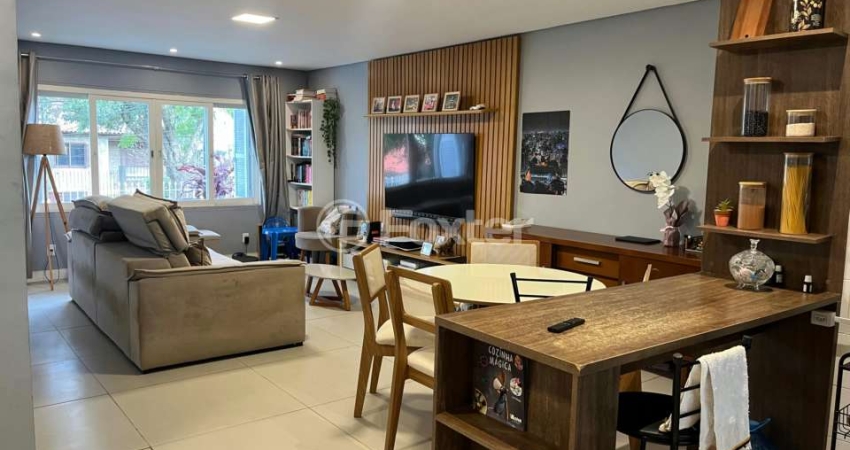 Casa com 2 quartos à venda na Rua Padre João Batista Reus, 3208, Camaquã, Porto Alegre