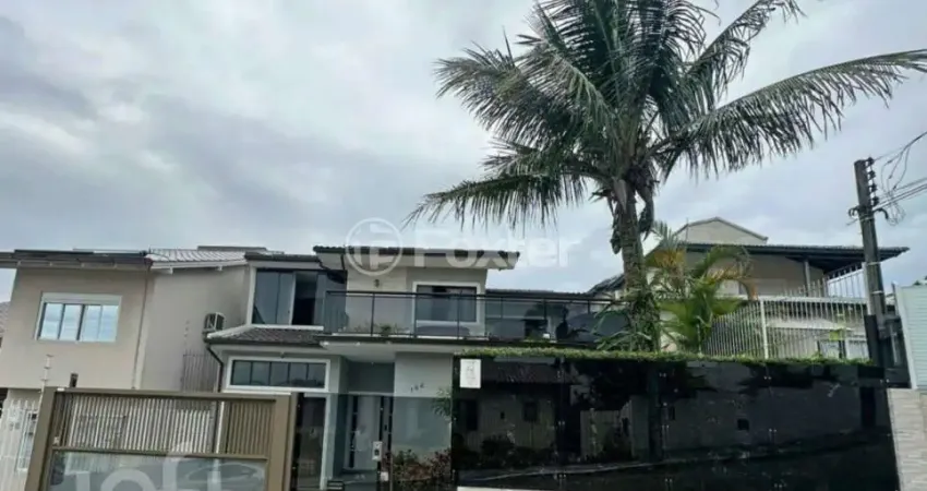 Casa com 4 quartos à venda na Rua Padre Osmar Muller, 166, Itaguaçu, Florianópolis
