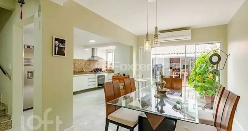 Casa em condomínio fechado com 3 quartos à venda na Rua Doutor Barcelos, 741, Tristeza, Porto Alegre