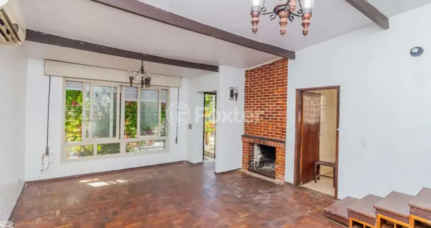 Casa com 3 quartos à venda na Avenida Fábio Araújo Santos, 1670, Nonoai, Porto Alegre