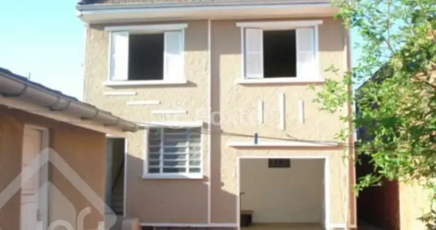 Casa com 3 quartos à venda na Rua Álvaro Chaves, 214, Floresta, Porto Alegre