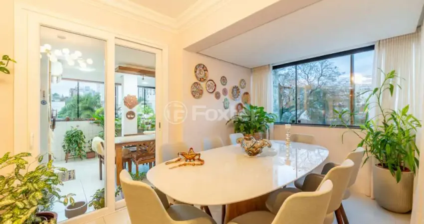 Apartamento com 3 quartos à venda na Rua Líbero Badaró, 222, Passo da Areia, Porto Alegre