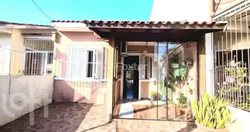 Casa com 2 quartos à venda na Rua Antônio Jorge da Silva, 73, Hípica, Porto Alegre