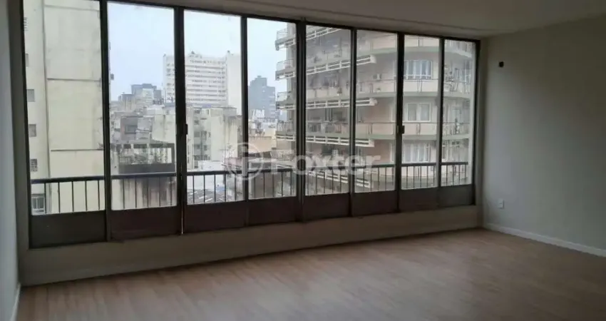 Apartamento com 3 quartos à venda na Rua Duque de Caxias, 1405, Centro Histórico, Porto Alegre