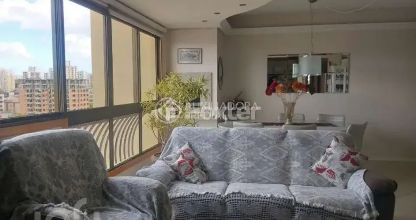 Apartamento com 3 quartos à venda na Avenida Grécia, 1100, Passo da Areia, Porto Alegre