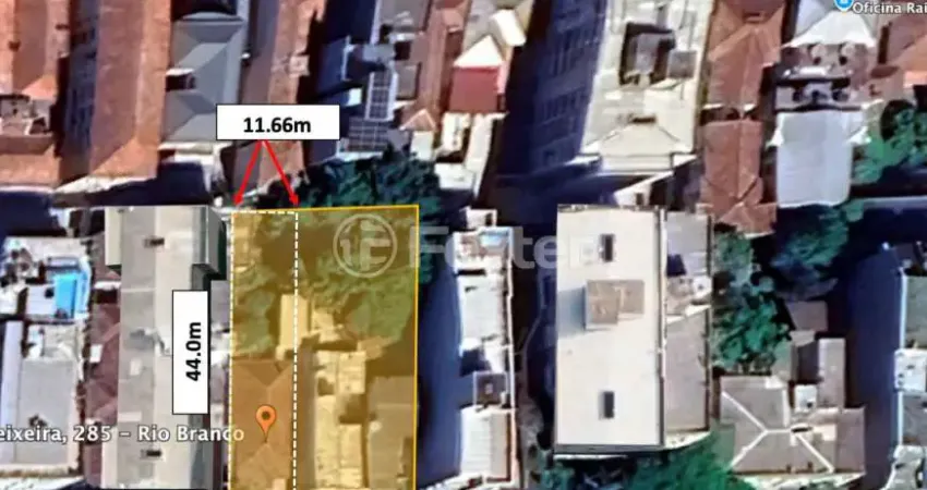 Terreno à venda na Rua Coronel Paulino Teixeira, 275, Rio Branco, Porto Alegre