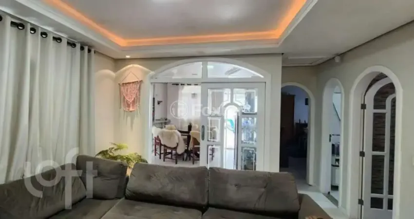 Casa com 2 quartos à venda na Rua Alcides S. Coelho, 327, Praia Comprida, São José