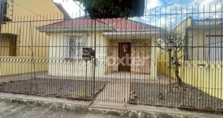 Casa com 4 quartos à venda na Rua Leite de Castro, 128, Jardim Itu Sabará, Porto Alegre