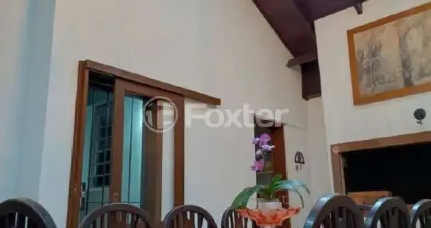 Casa com 5 quartos à venda na Rua Mozart, 134, Três Figueiras, Porto Alegre