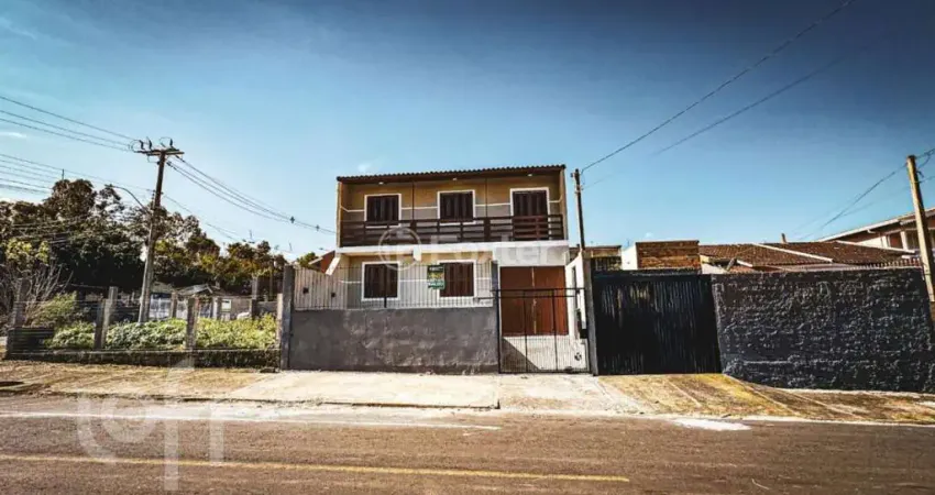 Casa com 3 quartos à venda na Rua Grapia, 269, Jardim do Bosque, Cachoeirinha