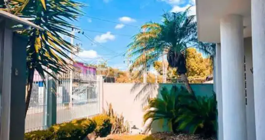 Casa com 3 quartos à venda na Praça Barão do Rio Branco, 595, Niterói, Canoas