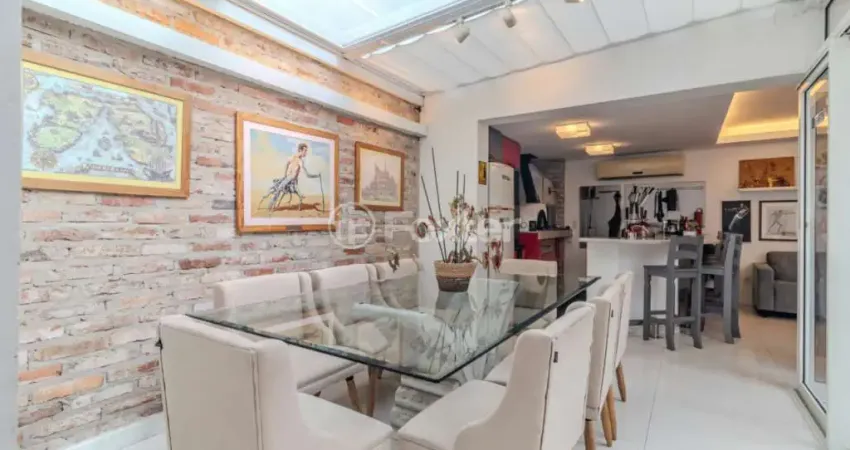 Casa com 5 quartos à venda na Rua Professor Juvenal Miler, 80, Rio Branco, Porto Alegre