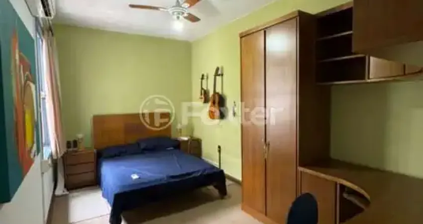 Apartamento com 2 quartos à venda na Rua Tiradentes, 318, Independência, Porto Alegre