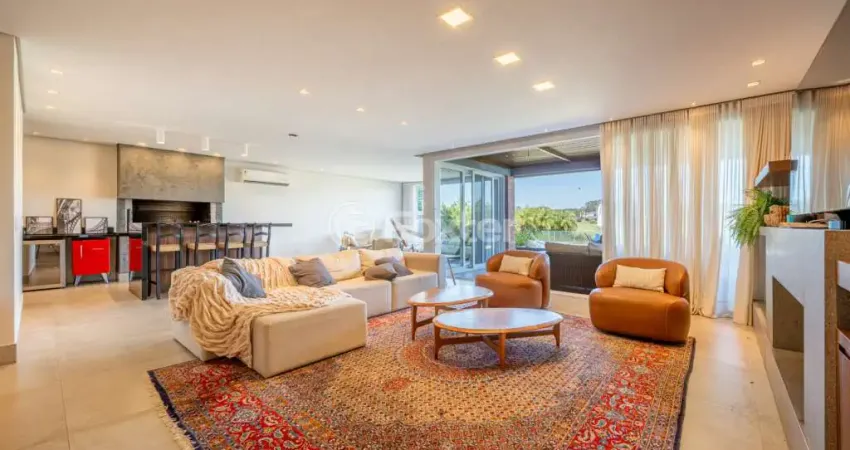 Casa em condomínio fechado com 3 quartos à venda na Avenida Juca Batista, 9000, Belém Novo, Porto Alegre