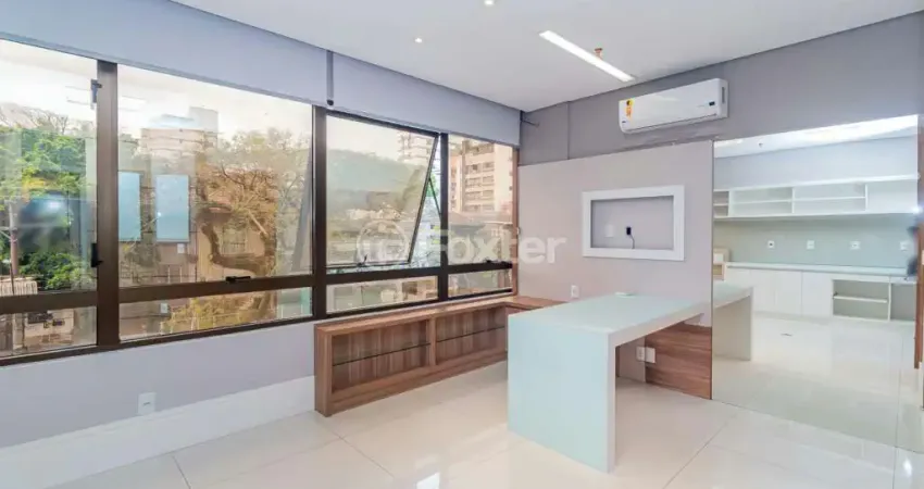 Sala comercial com 2 salas à venda na Avenida Coronel Lucas de Oliveira, 505, Mont Serrat, Porto Alegre