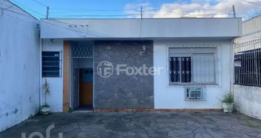 Casa com 4 quartos à venda na Rua Professor Cristiano Fischer, 1278, Jardim do Salso, Porto Alegre