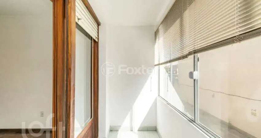 Apartamento com 3 quartos à venda na Avenida Pernambuco, 1323, Navegantes, Porto Alegre