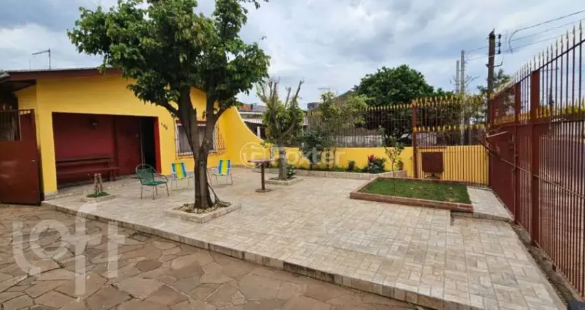 Casa com 3 quartos à venda na Rua Clóvis Beviláqua, 196, Harmonia, Canoas