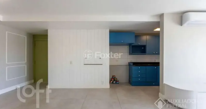 Apartamento com 3 quartos à venda na Avenida Polônia, 255, São Geraldo, Porto Alegre