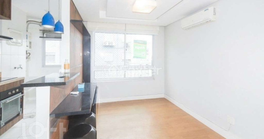 Apartamento com 3 quartos à venda na Avenida Cascais, 99, Passo das Pedras, Porto Alegre