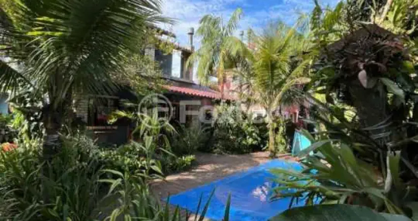 Casa com 3 quartos à venda na Rua Isaltina de Assunção Farias, 473, Rio Tavares, Florianópolis